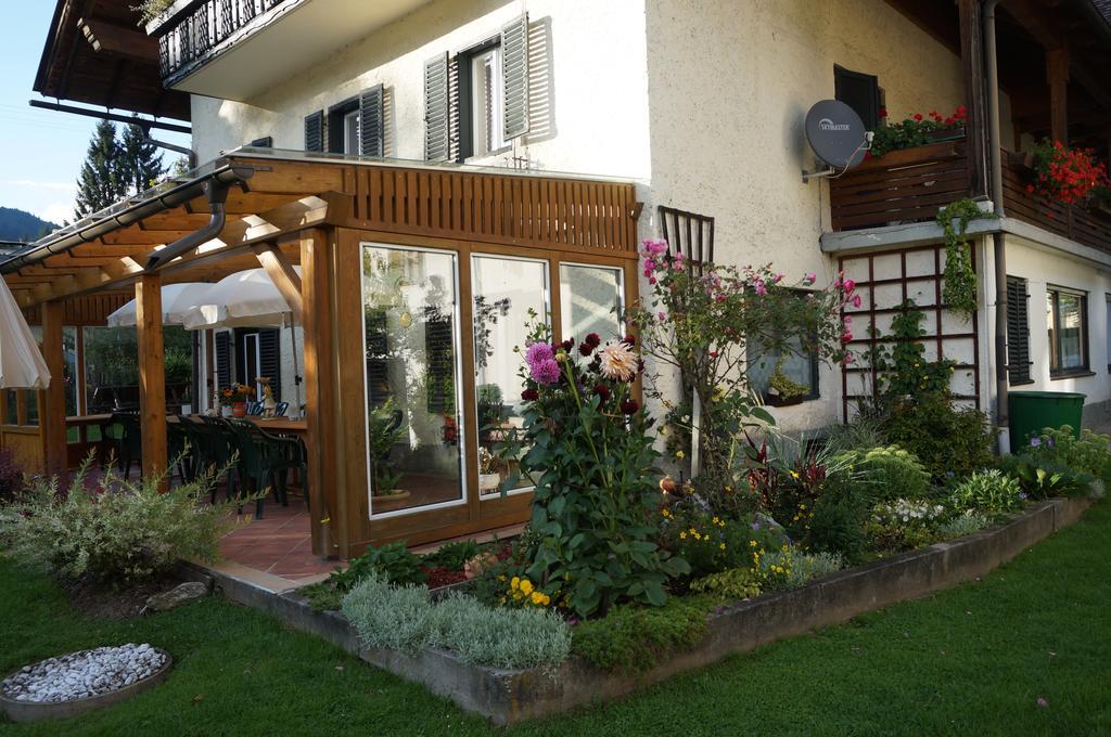 Gaestehaus Rader Weissbriach Exterior foto